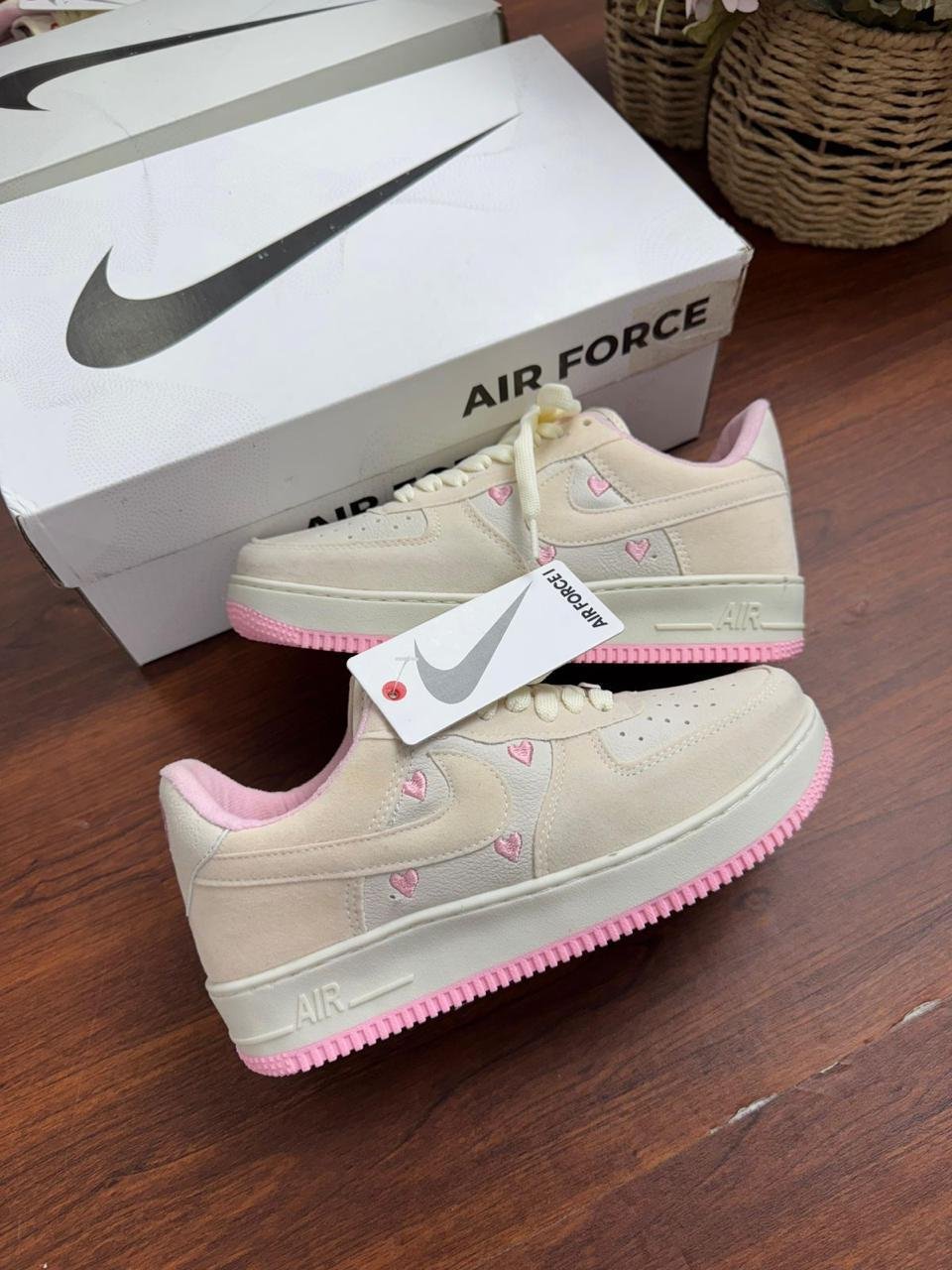 Tênis Air Force Off White Bordado Coração